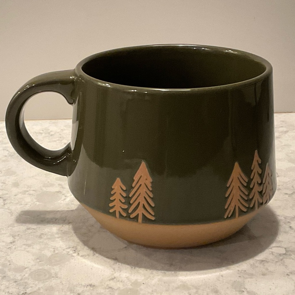 Mountain Man Fruit & Nut Company Ceramic Mug with Pine Tree Design - Picture 2 of 13